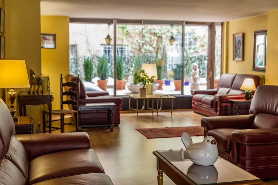 Hotel PB - Paris-Barcelone Hotel in Perpignan