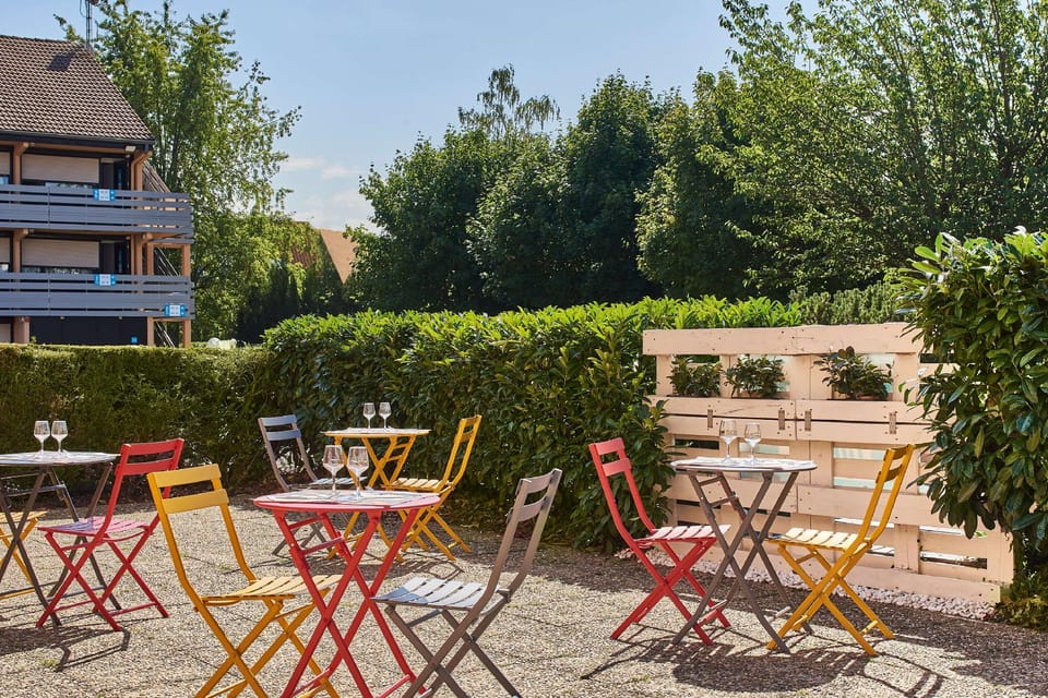 Kyriad Direct Strasbourg Ouest - Zénith Hotel in Eckbolsheim