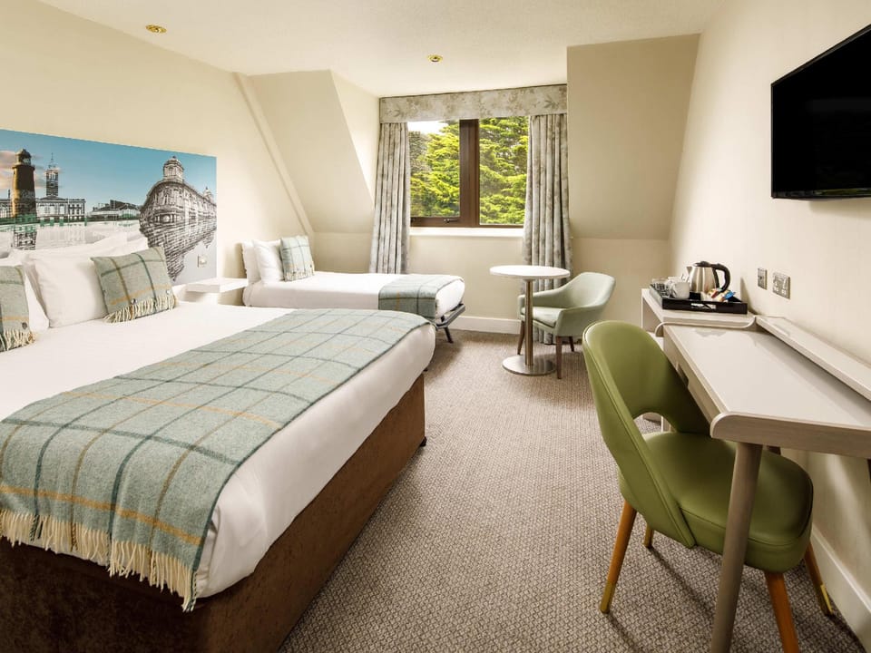 Guestroom