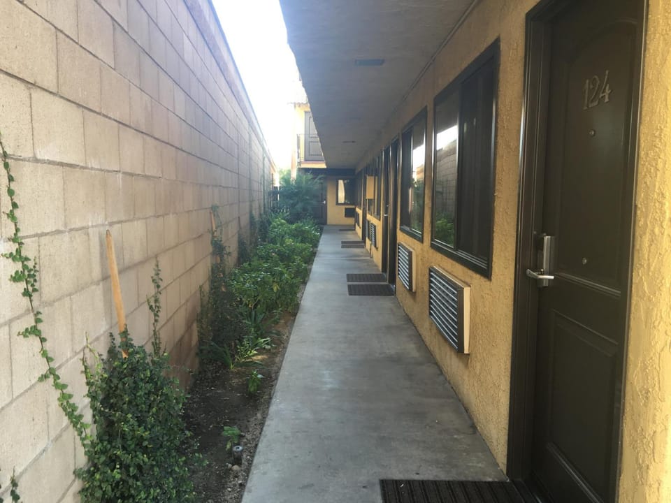 Sierra Inn Motel in South El Monte