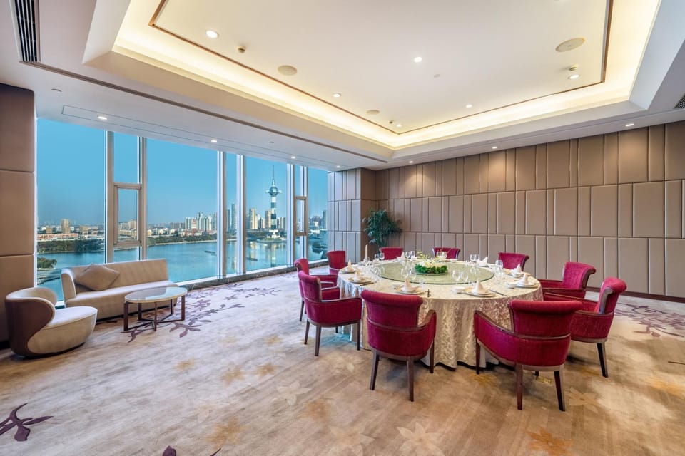 Yancheng Golden Eagle Fashion Hotel Hotel in Jiangsu