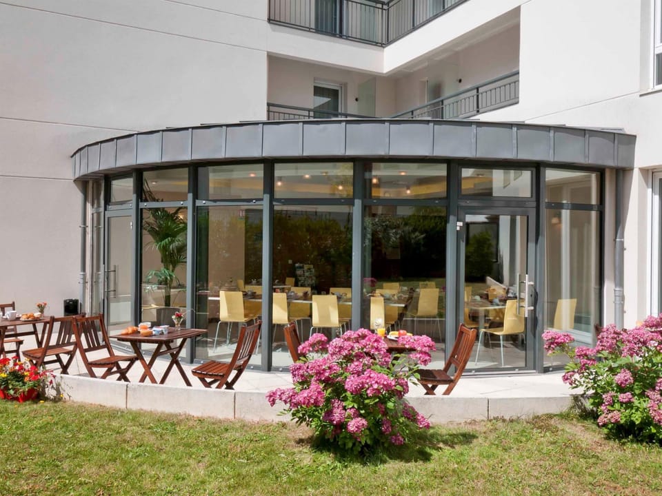 Adagio Access Paris Vanves Porte De Chatillon Aparthotel Hotel in Vanves