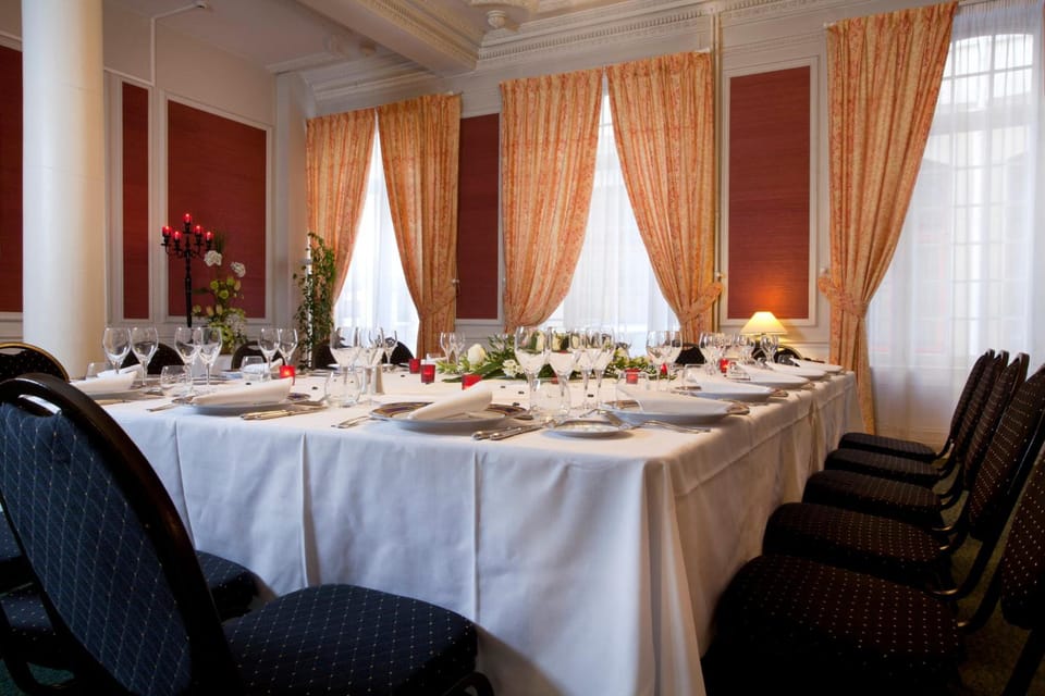 Logis Le Midland Hotel in Auvergne-Rhône-Alpes
