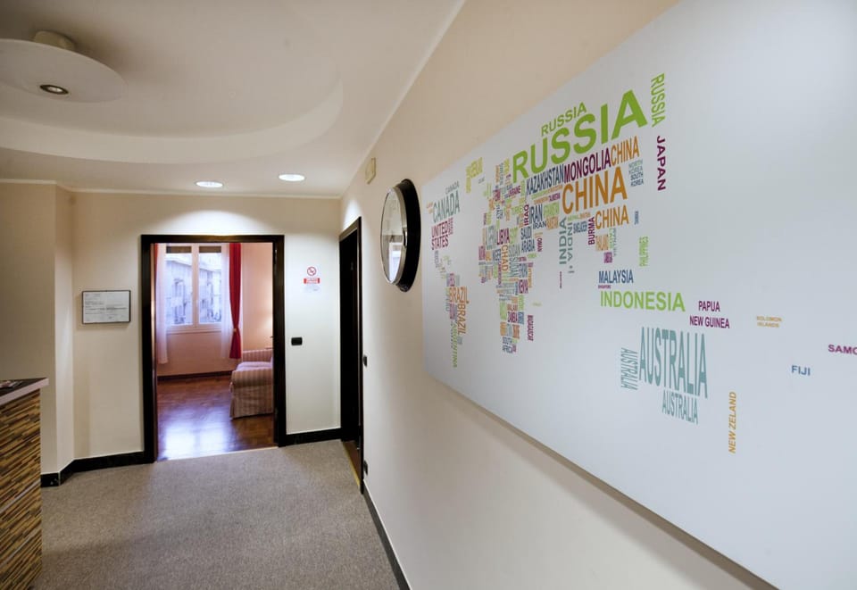 VITTORIA ROOMS GuestHouse - the Original since 2015 Hotel in Genoa