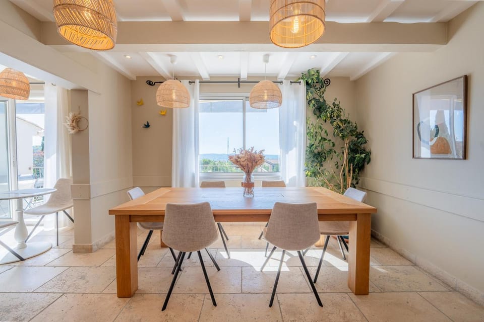 Hotel Le Pre Saint Michel Hotel in Manosque