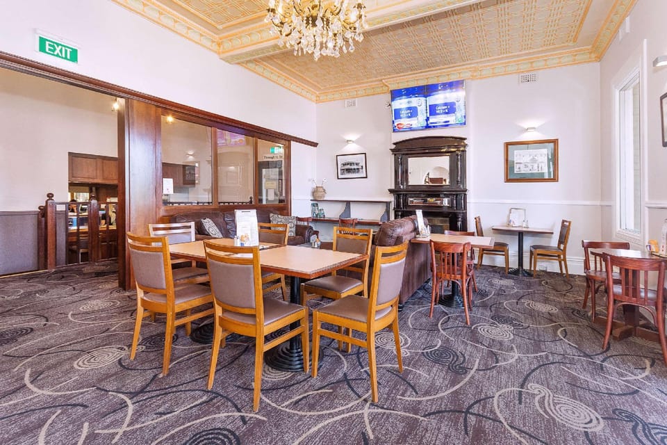 Quality Hotel Bayswater Hotel in Bayswater