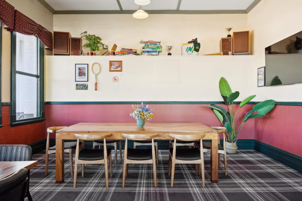Quality Hotel Bayswater Hotel in Bayswater