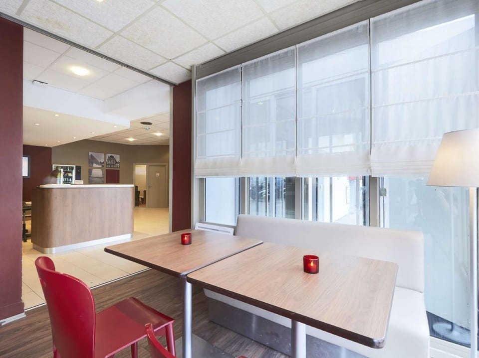 Campanile PRIME - Paris Pantin Hotel in Pantin