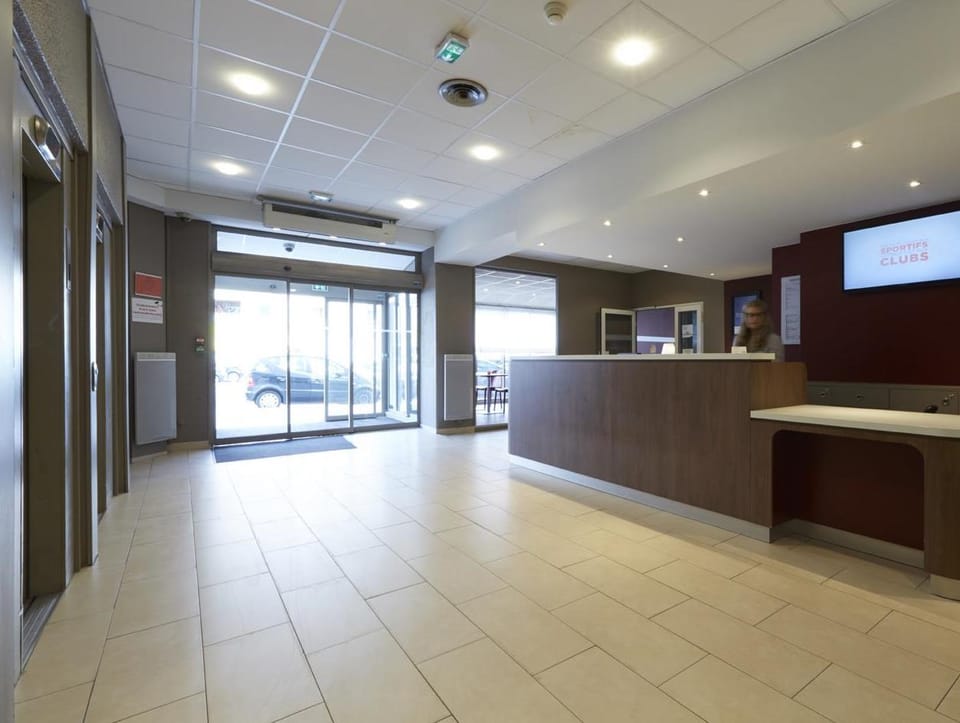Campanile PRIME - Paris Pantin Hotel in Pantin