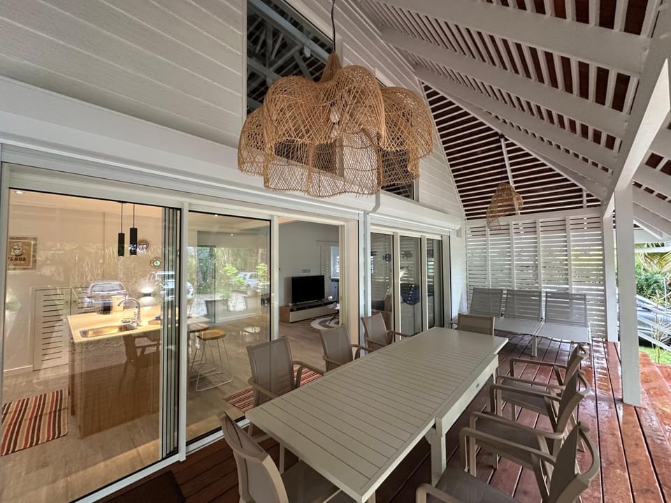 Moorea Sunset Beach Residence Apartment hotel in Moorea-Maiao
