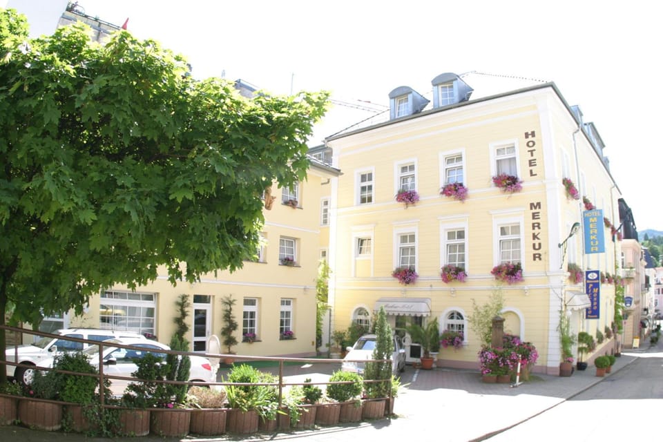 Hotel Merkur Hotel in Baden-Baden