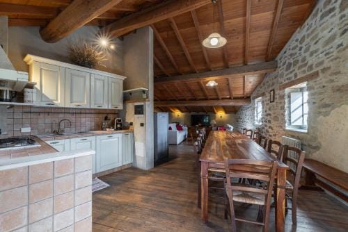 Rifugio Ca' da Cardella Hotel in Liguria