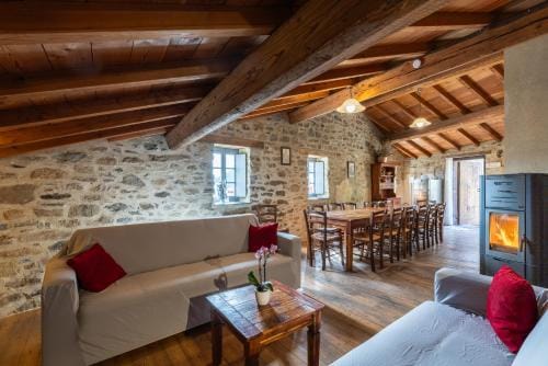 Rifugio Ca' da Cardella Hotel in Liguria