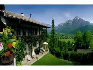 Hotel Restaurant Neu Meran Hotel in Bad Reichenhall