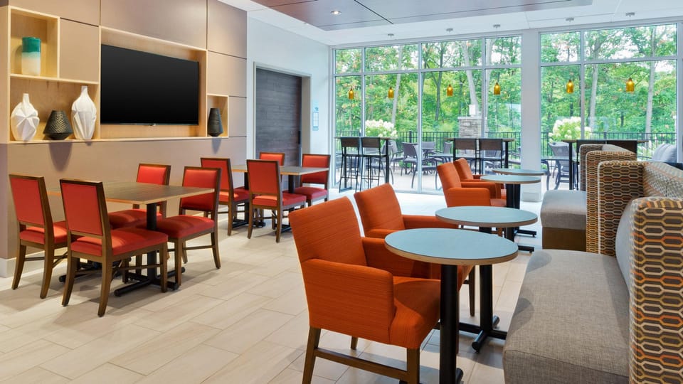 Holiday Inn Express & Suites Medina By IHG Hotel in Ohio