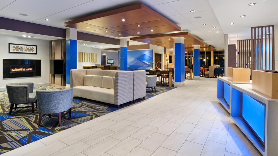 Holiday Inn Express & Suites Medina By IHG Hotel in Ohio