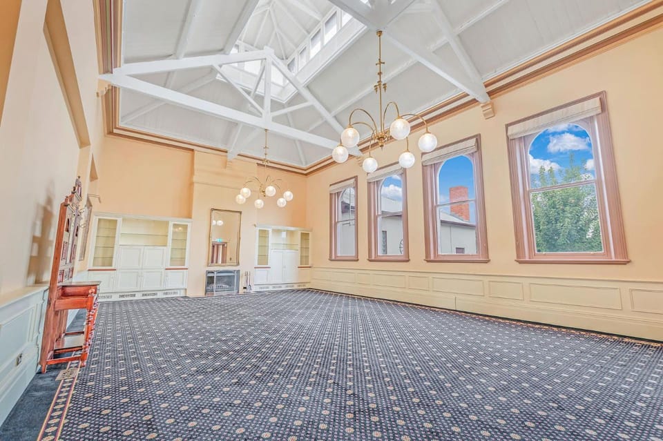 Clocktower Suites Hotel in Echuca