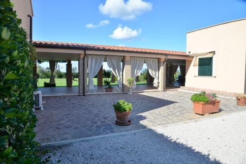 La Tenuta del Passero Hotel in Nettuno
