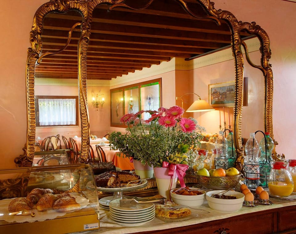 Hotel Antico Moro Hotel in Venice