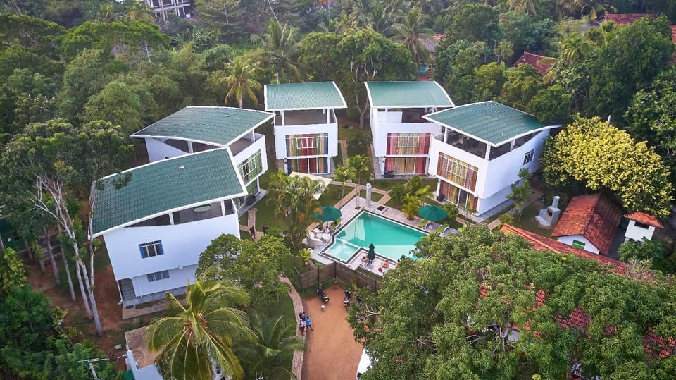 Emerald Villas Weligama Apartment hotel in Southern Province