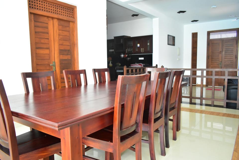 Minuri Villa Hotel in Hikkaduwa