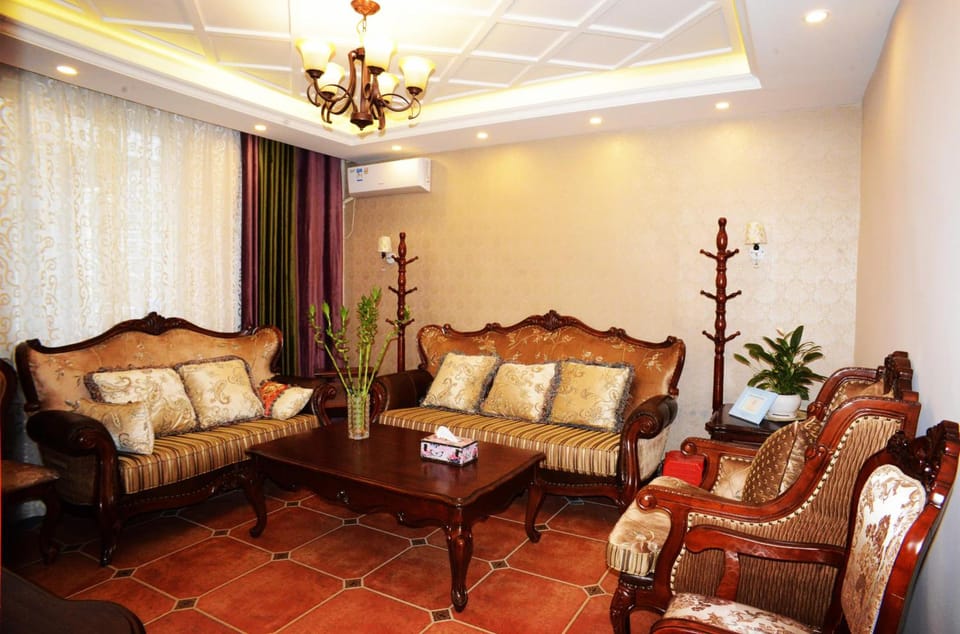 Junshe Bontique Guest House Hostel in China