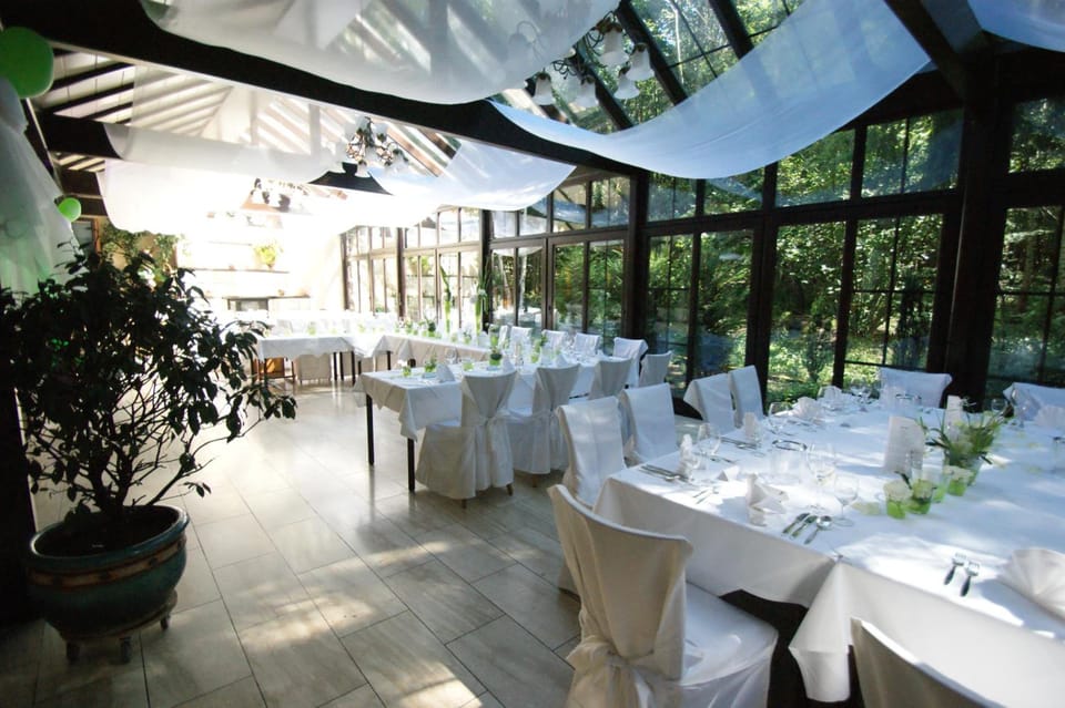 Wald-Cafe Hotel-Restaurant Hotel in Sankt Augustin