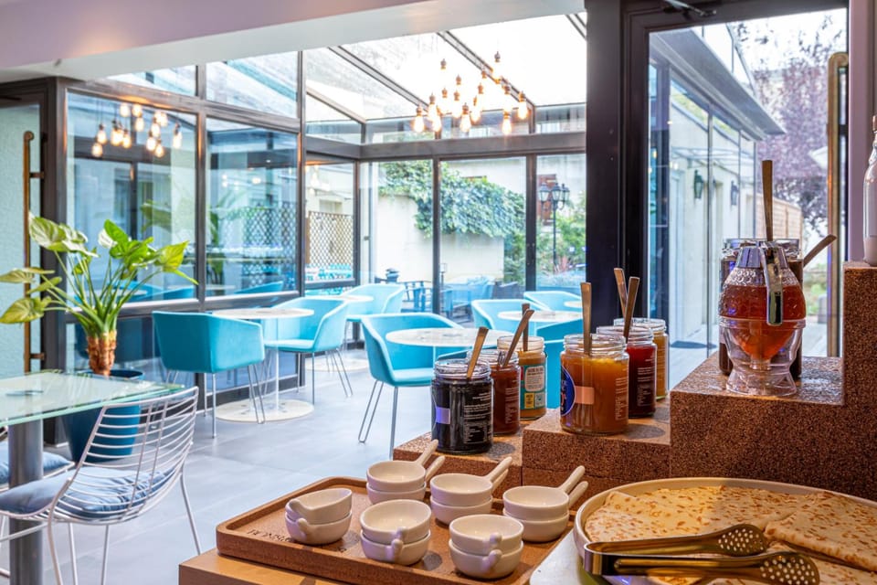 Hotel Mercure Paris Malakoff Parc des Expositions Hotel in Montrouge