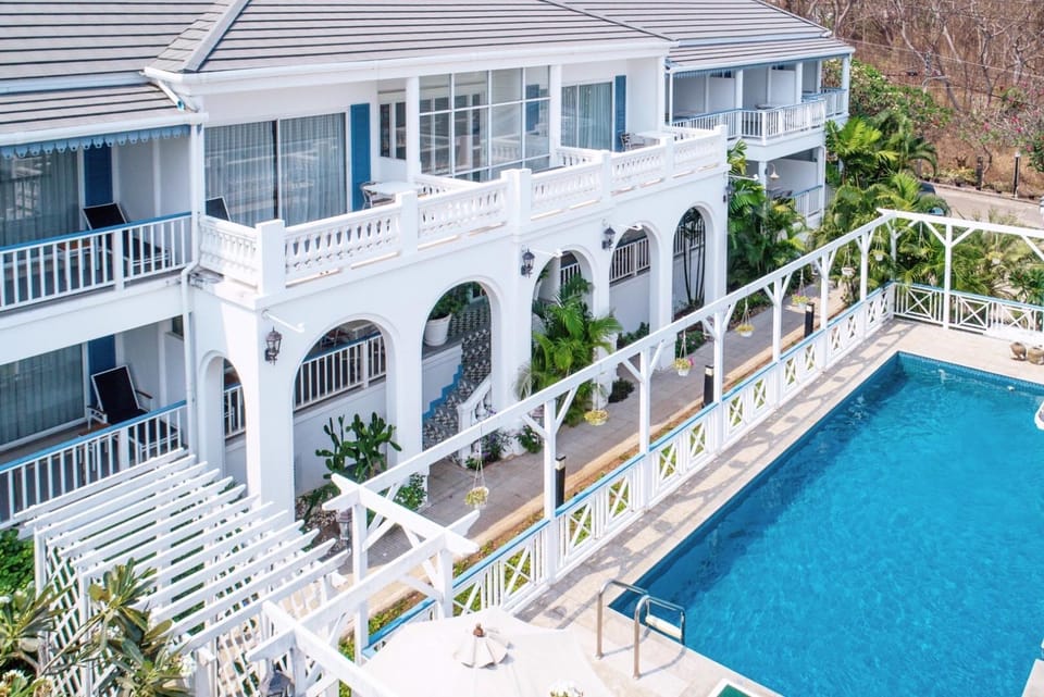 Somewhere Koh Sichang  Resort in Chon Buri Changwat