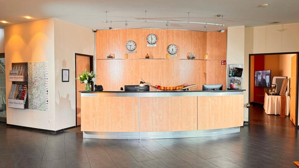 Hotel Rhein-Ruhr by Mayburgh Bottrop Hauptbahnhof Hotel in Essen