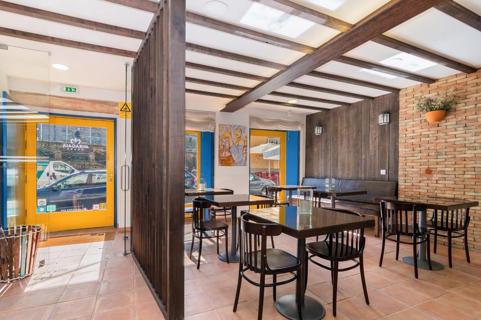 Bar/lounge