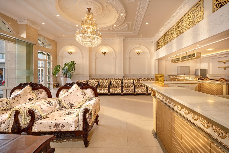 Diamond Hotel Hotel in Dalat