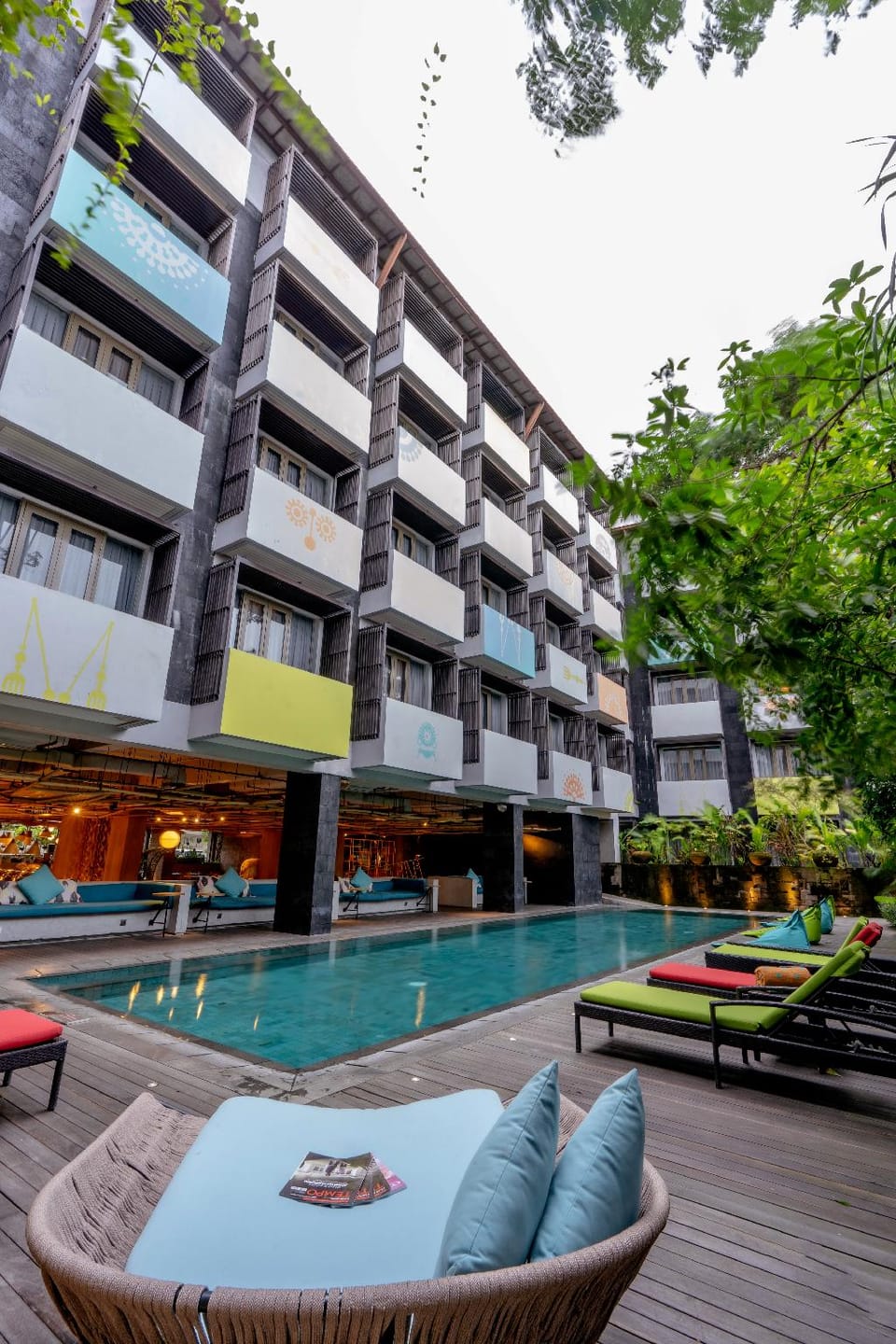 Swimming pool