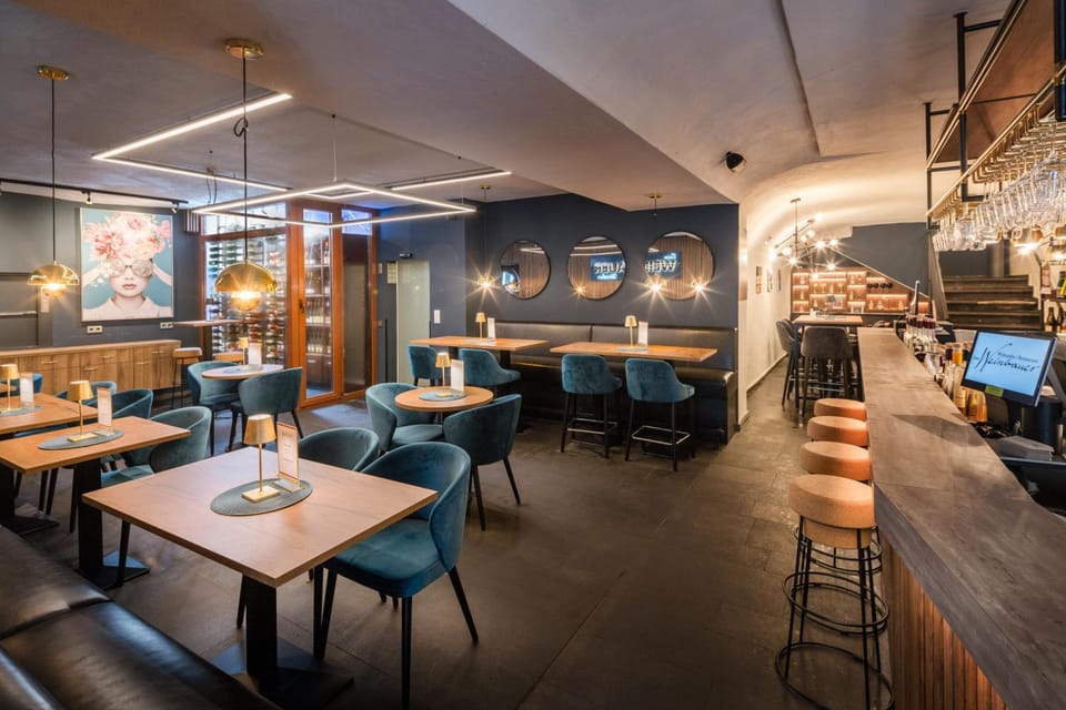 Bar/lounge