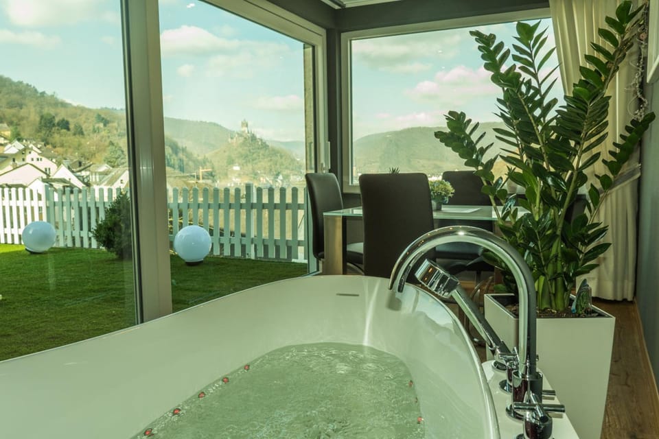 Anitas Ferienhaus Hotel in Cochem-Zell