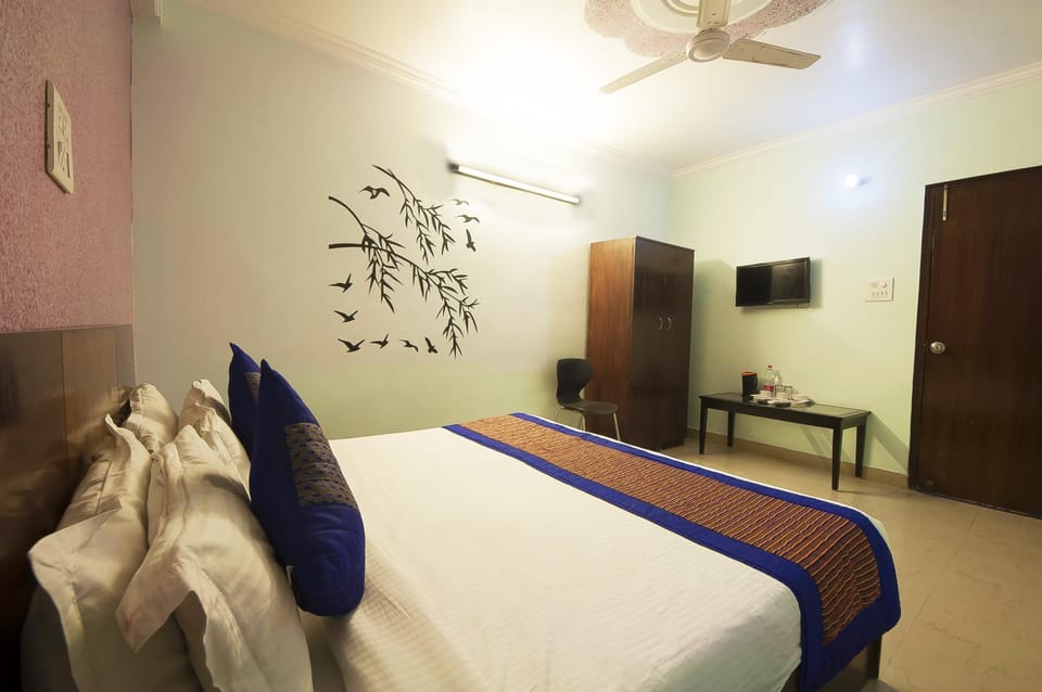 Hotel Aditya Inn Hotel in New Delhi