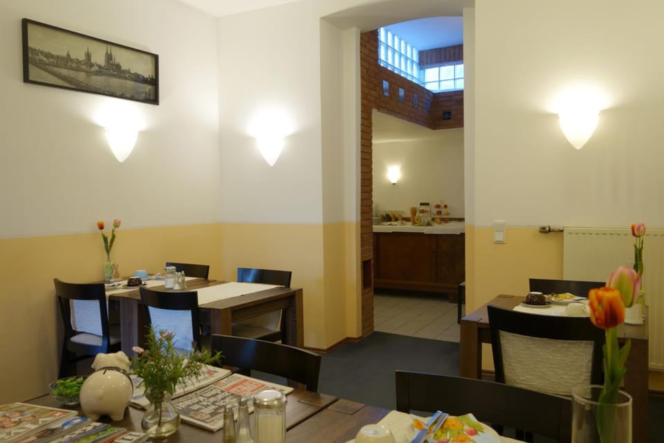 Pension am Helenenwall Hotel in Cologne