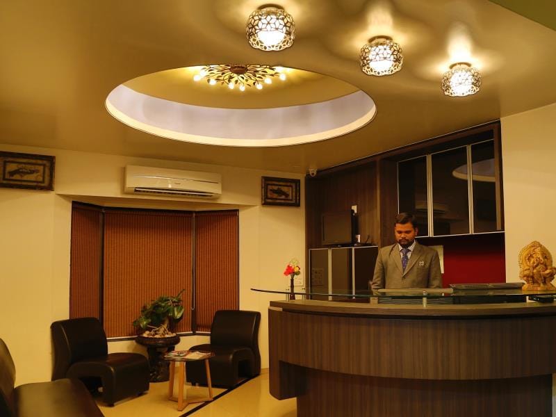 Hotel The Leaf Hotel in Maharashtra