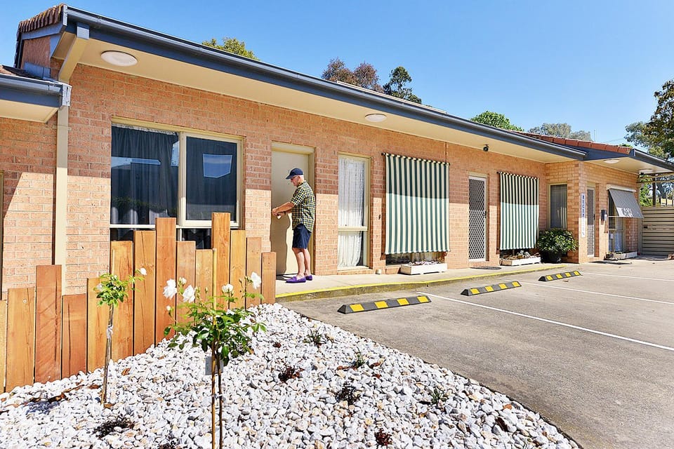 Cranbourne Motor Inn Motel in Melbourne