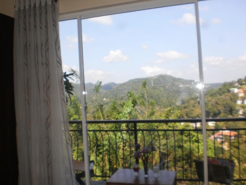 Witherspoon Lodge Lodge in Kandy
