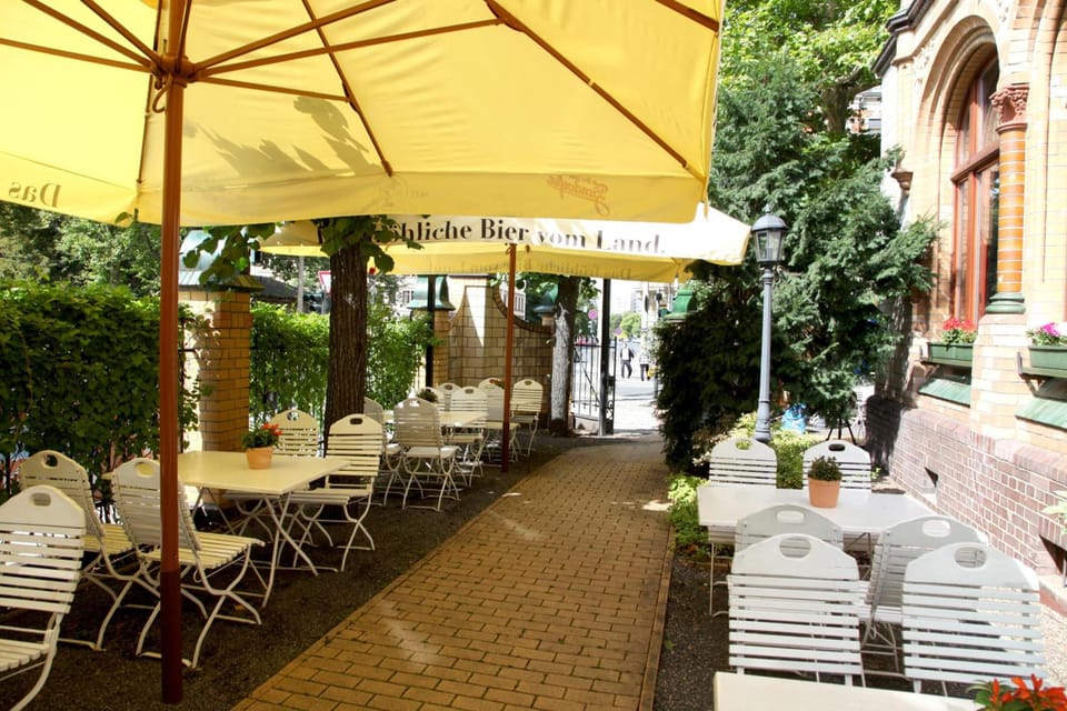 Hotel Artushof Hotel in Dresden