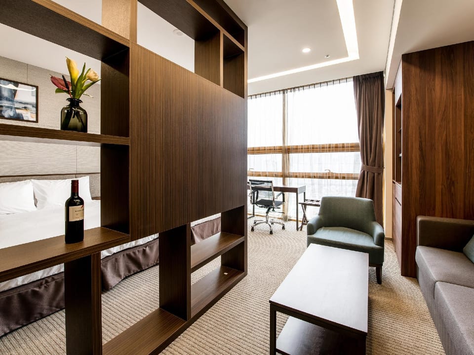 Amenity (Guest room)