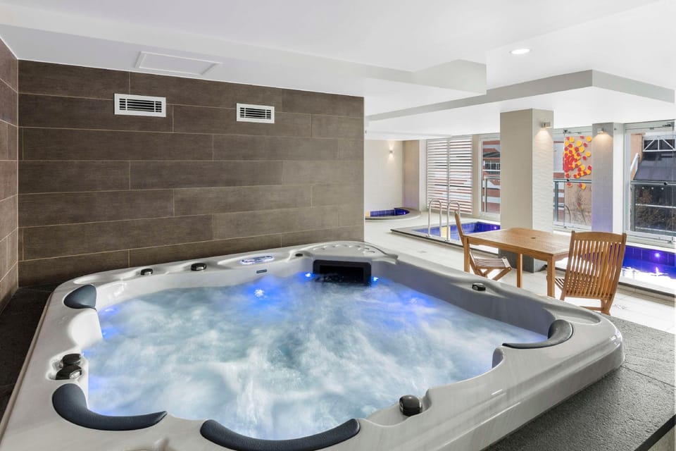 Oaks Adelaide Embassy Suites Apartment hotel in Adelaide