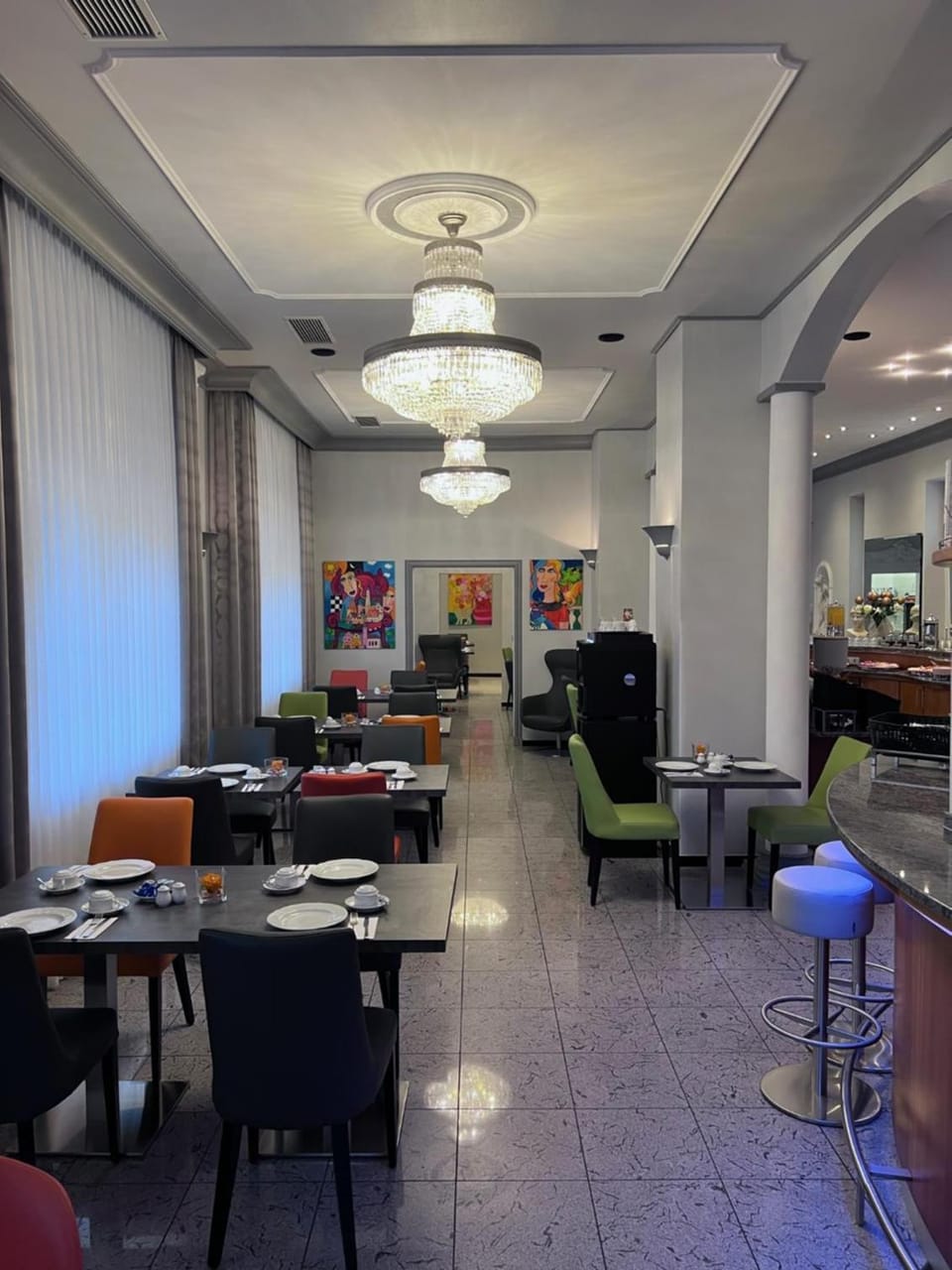Apartment Hotel KRAL - BUSINESS HOTEL & SERVICED APARTMENTS Hotel in Erlangen