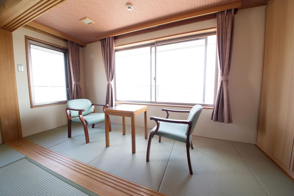 Seaside Hotel Taimaru Kaigetsu Hotel in Hyogo Prefecture