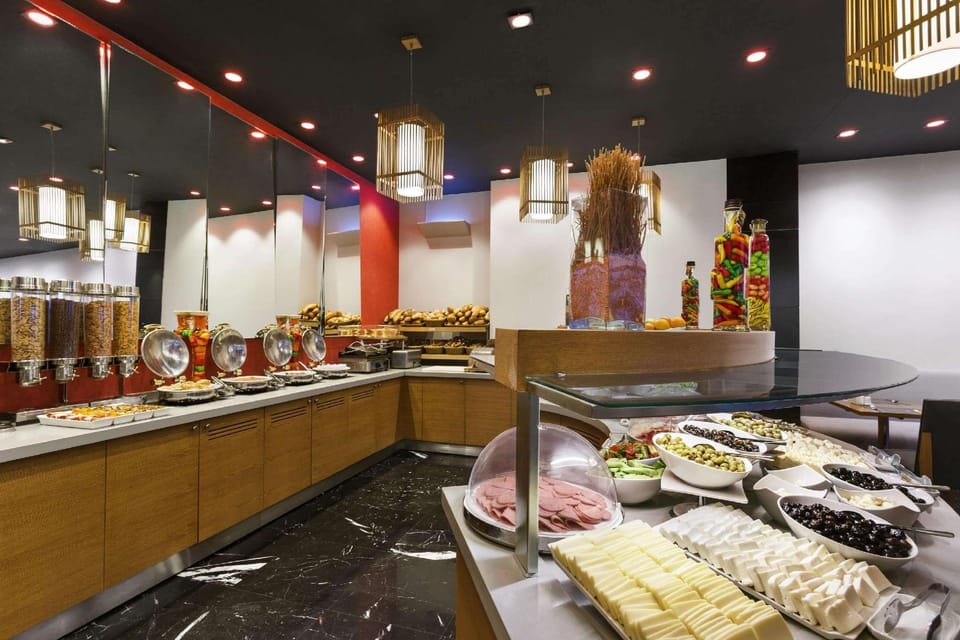 Ramada Encore by Wyndham Izmir Hotel in Izmir