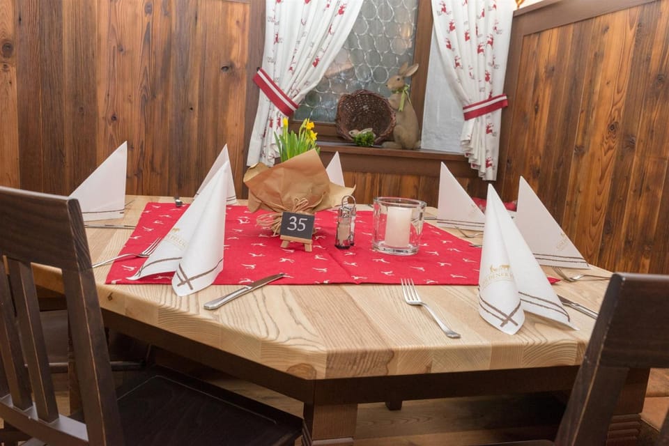 Landgasthof Goldener Pflug Hotel in Aschau im Chiemgau