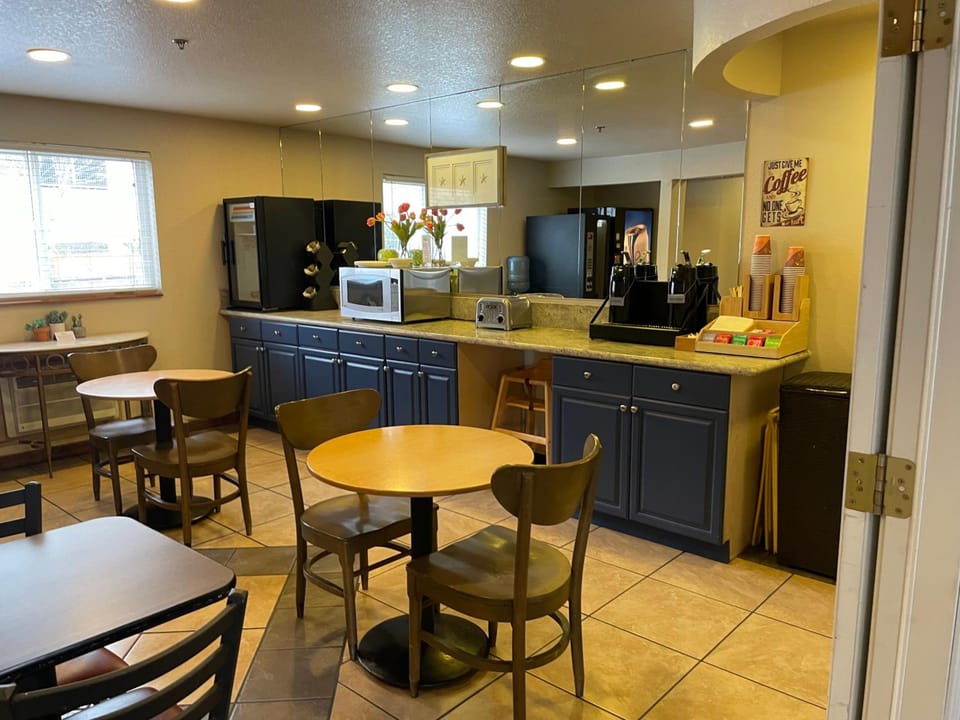 Americas Best Value Inn Lynnwood Seattle Hotel in Lynnwood