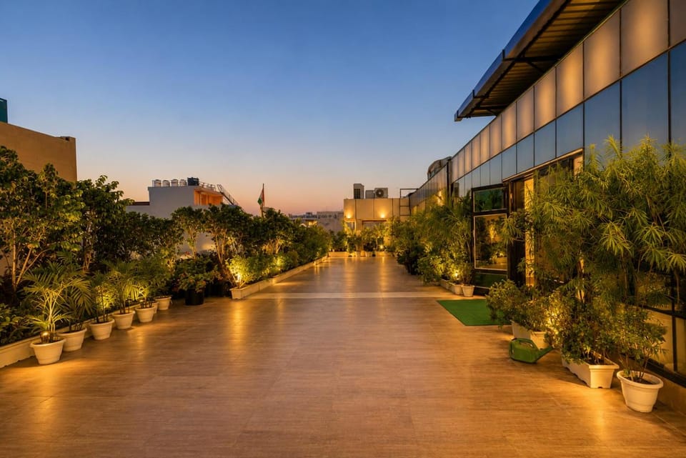 Airport Hotel Grand Hotel in New Delhi