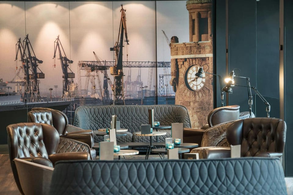 Bar/lounge